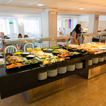 General view of the Hotel Bella Mar's All-you-can-eat Buffet